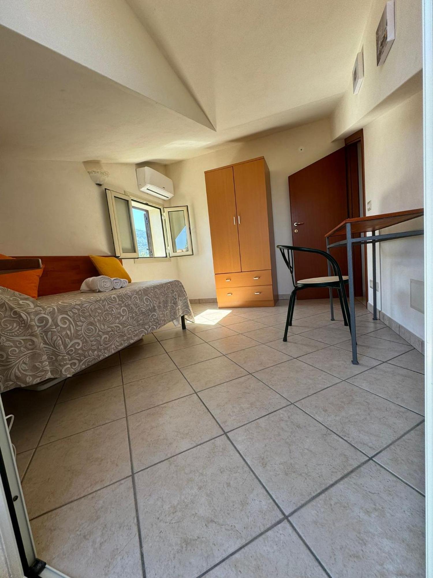 Villa M&R Cefalù Exteriör bild