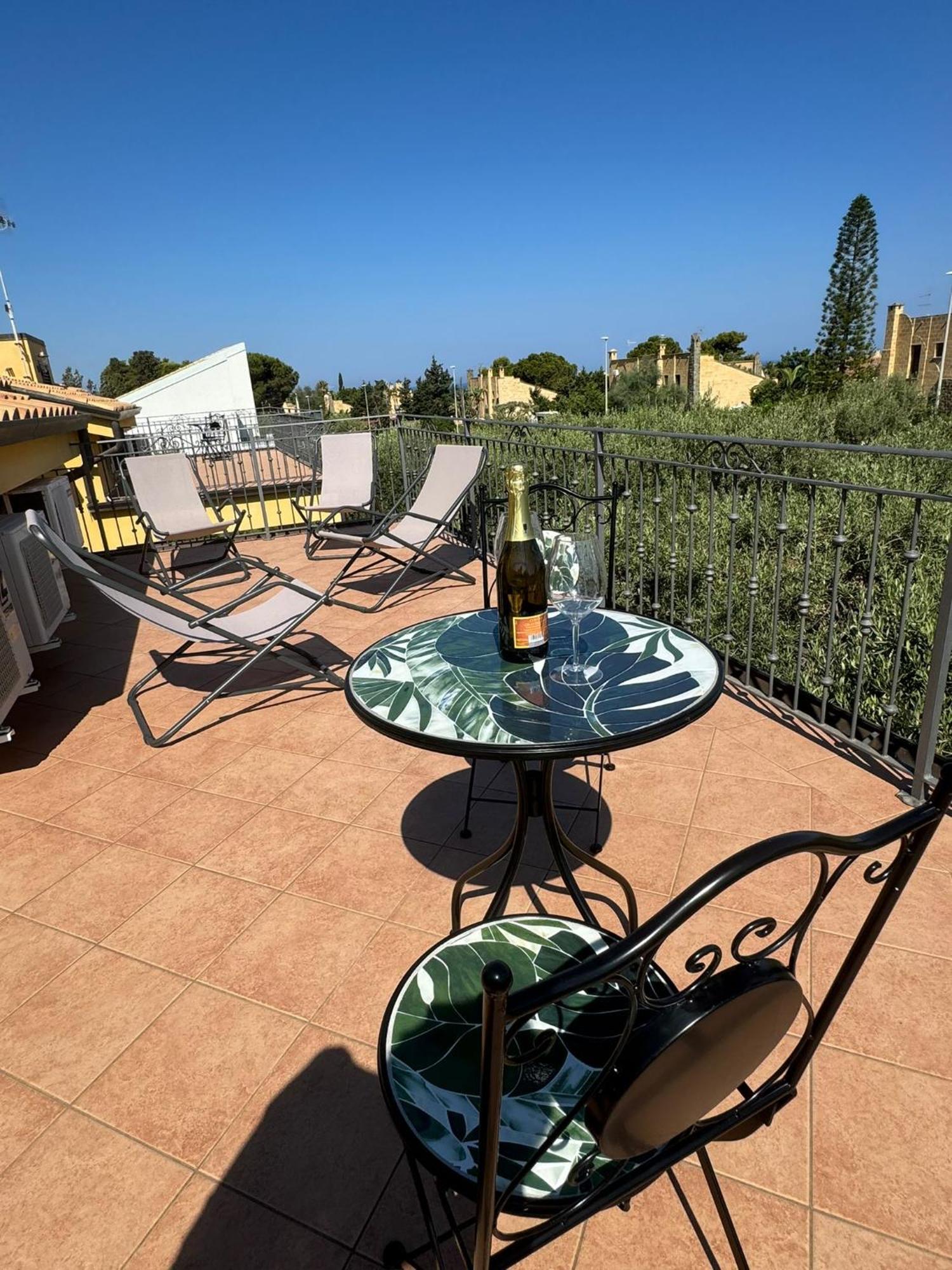 Villa M&R Cefalù Exteriör bild