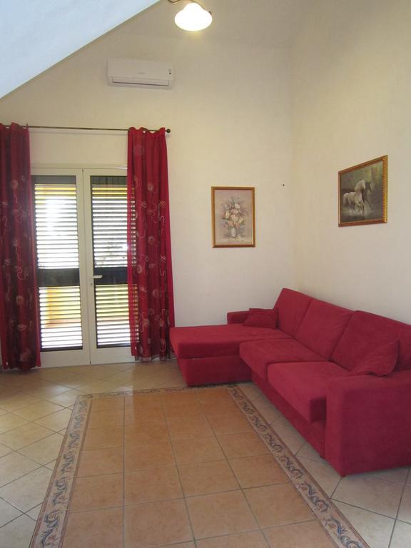 Villa M&R Cefalù Exteriör bild