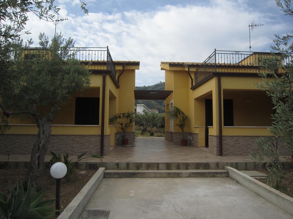 Villa M&R Cefalù Exteriör bild