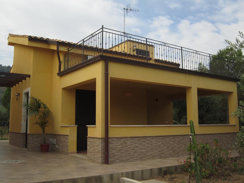 Villa M&R Cefalù Exteriör bild