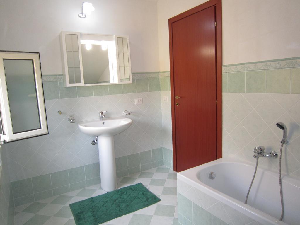 Villa M&R Cefalù Exteriör bild